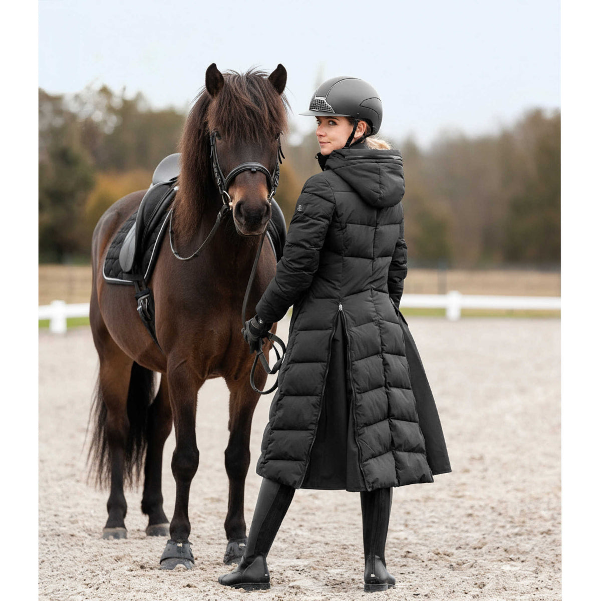 Ridkappa Saphira, vadderad, ny förbättrad modell